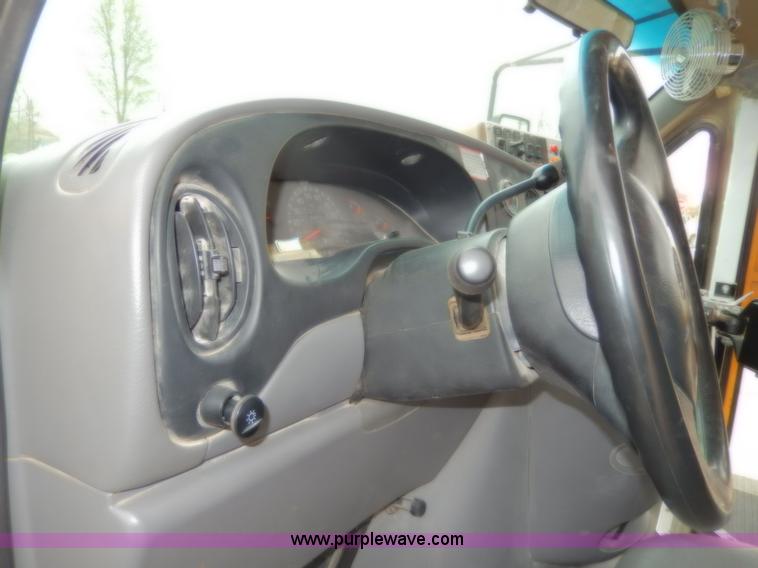 image for item D8118 1998 Ford Collins school bus