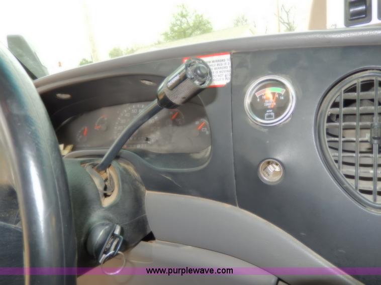 image for item D8118 1998 Ford Collins school bus