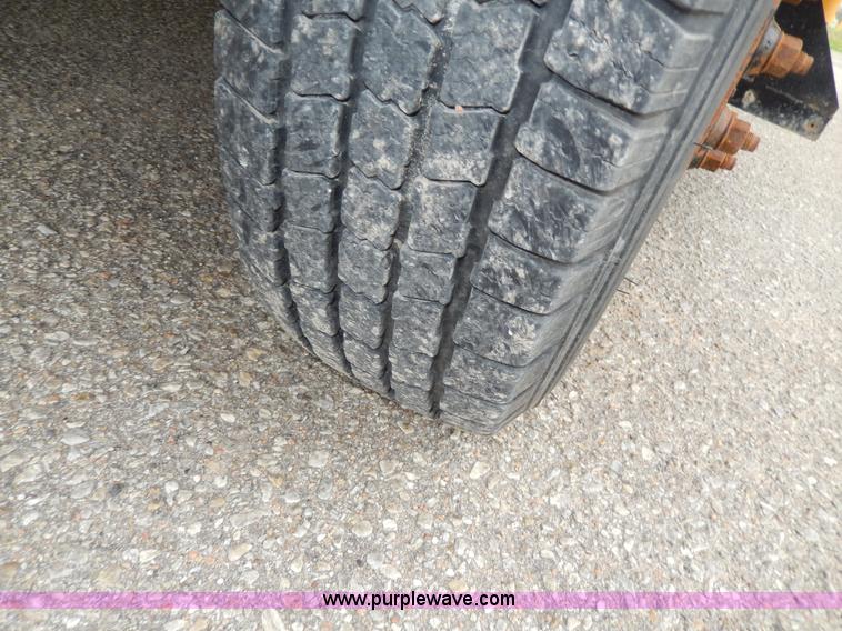 image for item D8118 1998 Ford Collins school bus