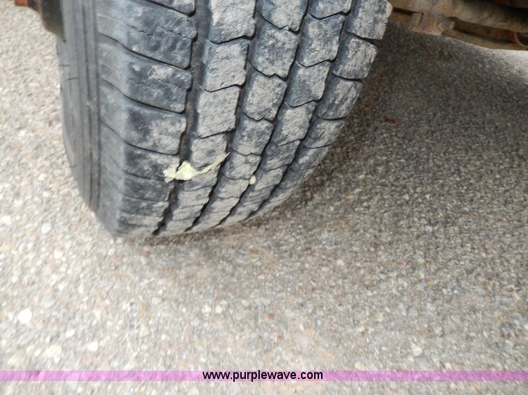 image for item D8118 1998 Ford Collins school bus