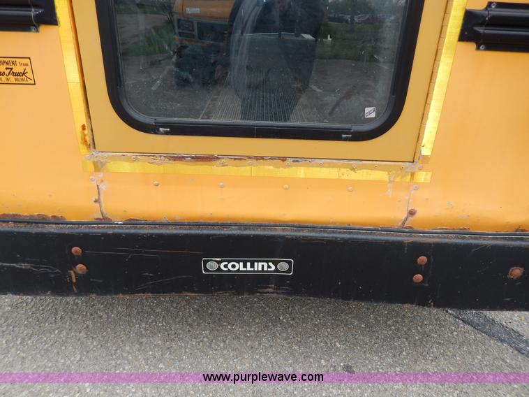 image for item D8118 1998 Ford Collins school bus