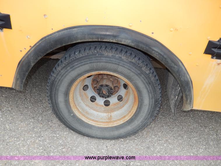 image for item D8118 1998 Ford Collins school bus