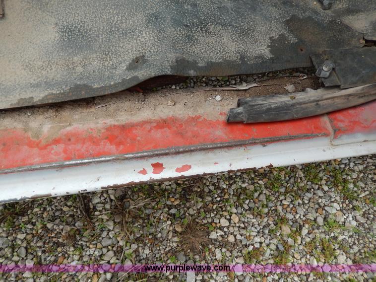 image for item D8138 1993 Ford F350 XL Crew Cab truck cab and chassis