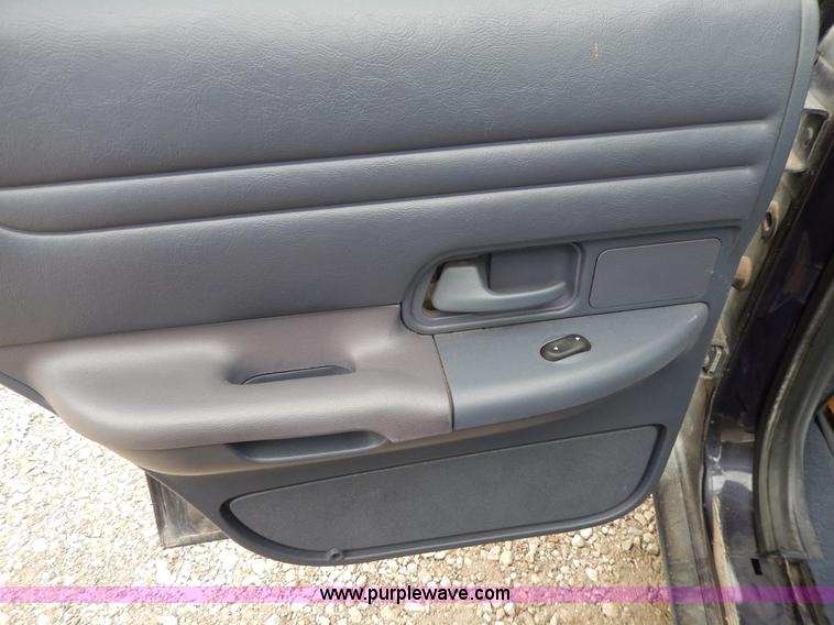 image for item D8139 2000 Ford Crown Victoria Police Interceptor