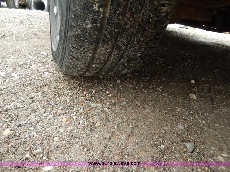 image for item D8139 2000 Ford Crown Victoria Police Interceptor