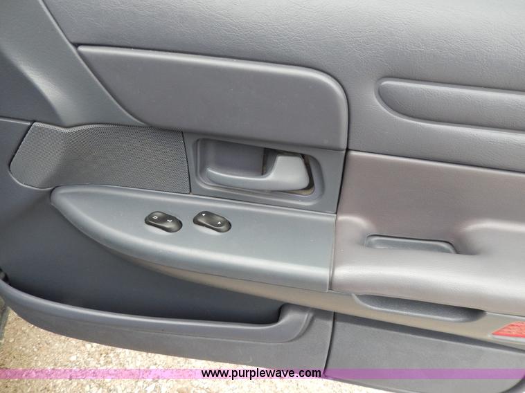 image for item D8139 2000 Ford Crown Victoria Police Interceptor