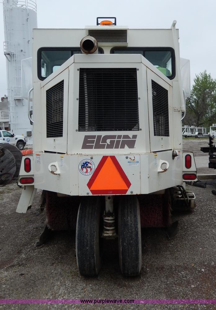 image for item D8140 1997 Elgin Pelican Series P sweeper