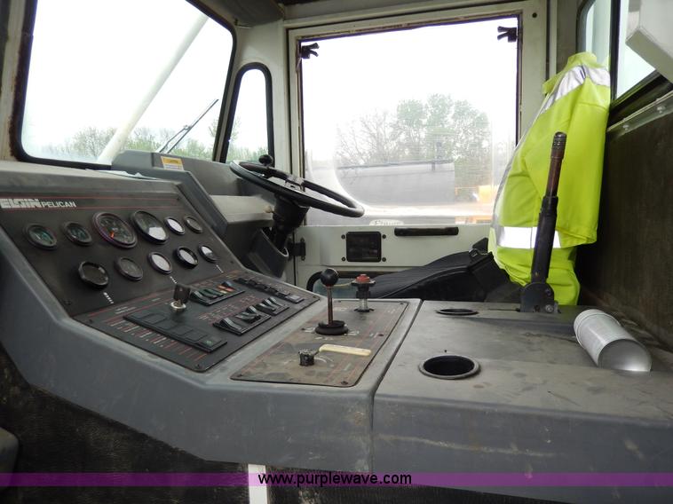 image for item D8140 1997 Elgin Pelican Series P sweeper