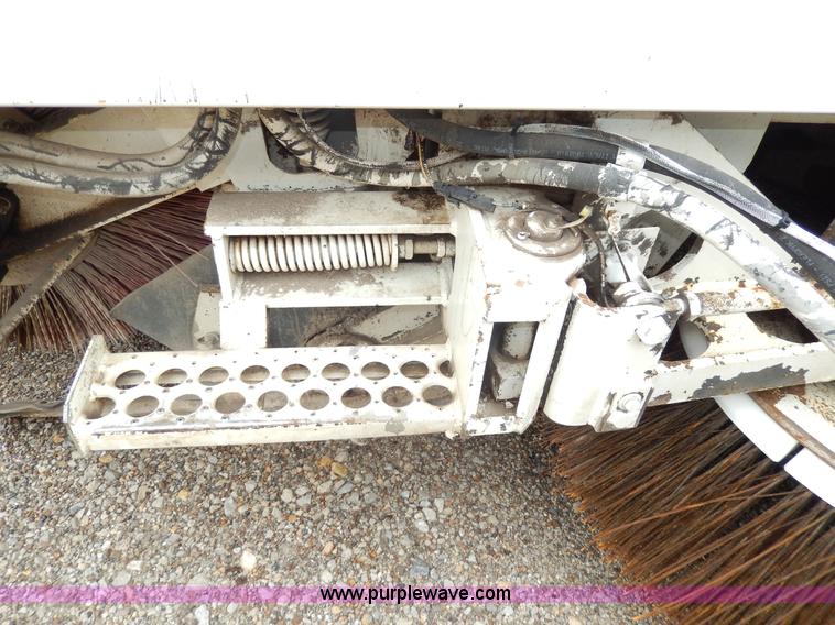 image for item D8140 1997 Elgin Pelican Series P sweeper