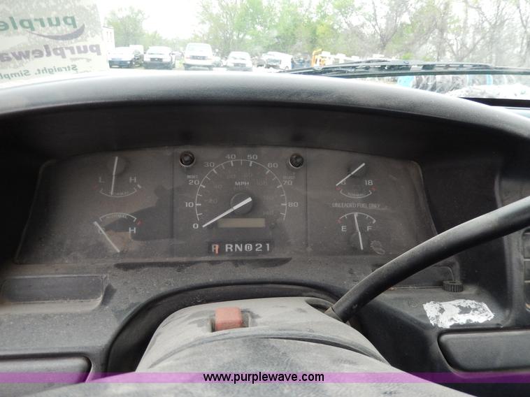 image for item D8141 1994 Ford F150 service truck