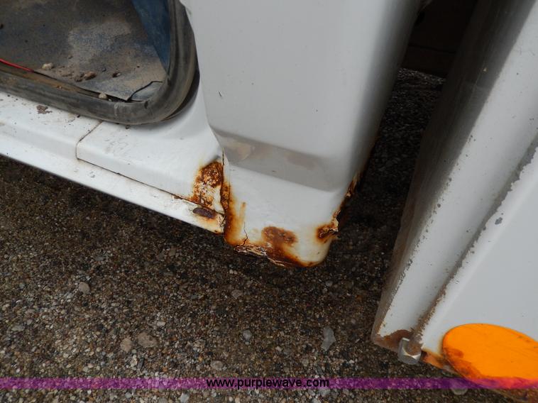 image for item D8141 1994 Ford F150 service truck