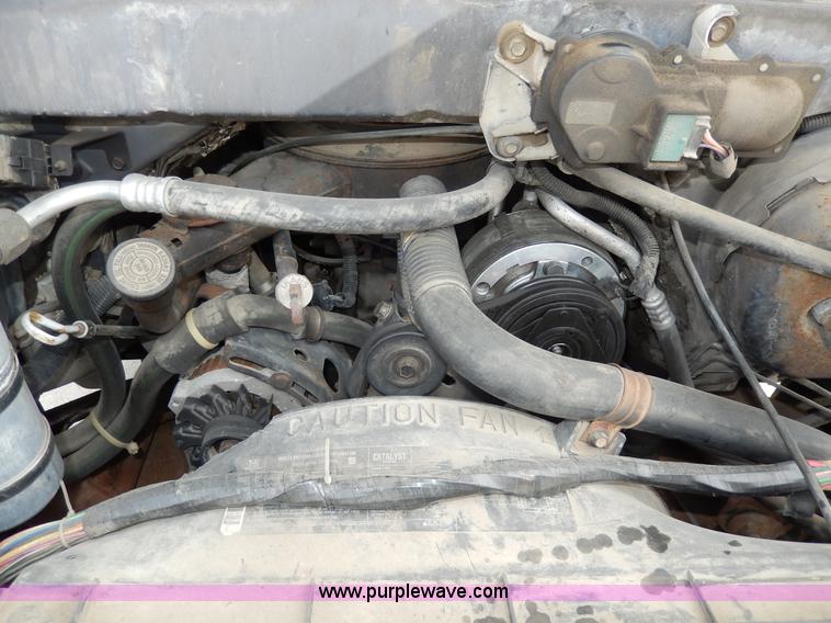 image for item D8148 1986 Chevrolet Astro Sport van