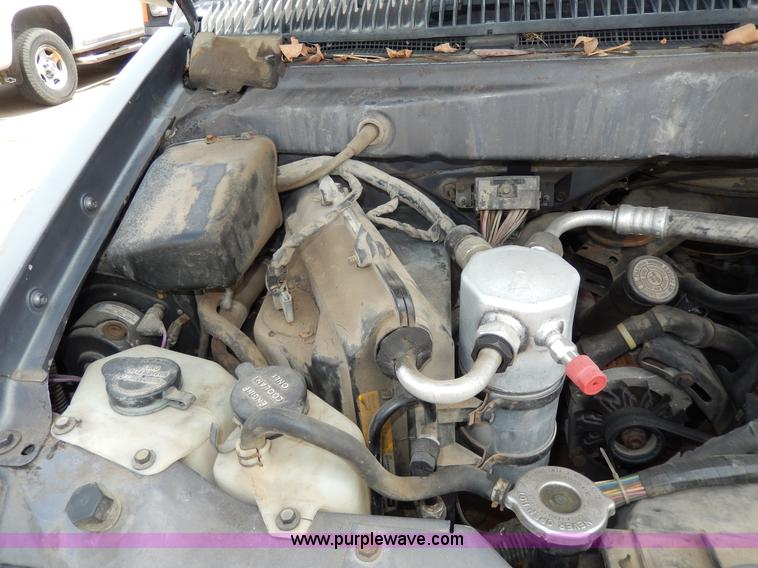 image for item D8148 1986 Chevrolet Astro Sport van