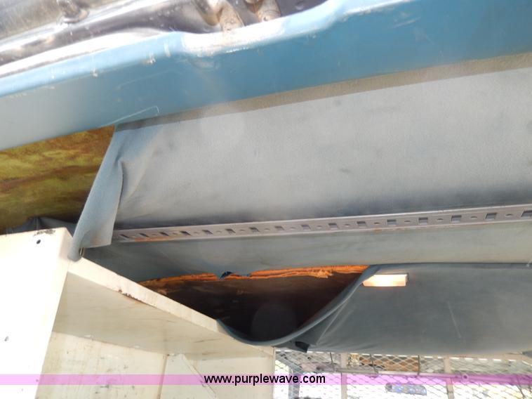 image for item D8148 1986 Chevrolet Astro Sport van