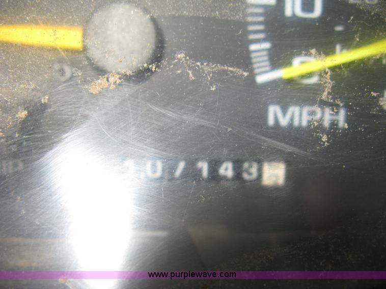 image for item E3471 1995 Chevrolet 2500 utility truck