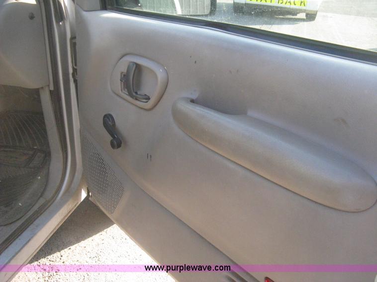 image for item E3471 1995 Chevrolet 2500 utility truck