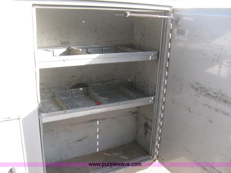 image for item E3471 1995 Chevrolet 2500 utility truck