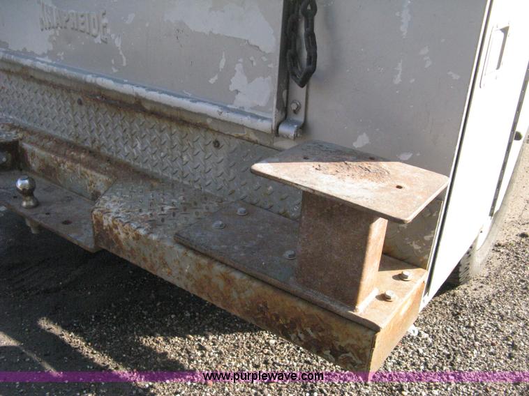 image for item E3471 1995 Chevrolet 2500 utility truck