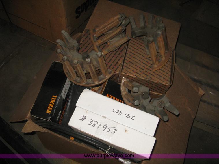 image for item E3472 2006 Allianz MX450 street sweeper