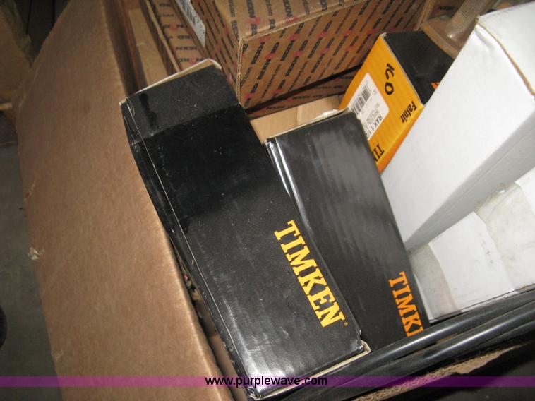 image for item E3472 2006 Allianz MX450 street sweeper