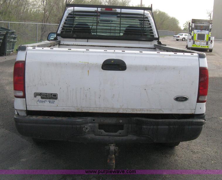 image for item E3474 2000 Ford F250 XLT Super Duty pickup truck