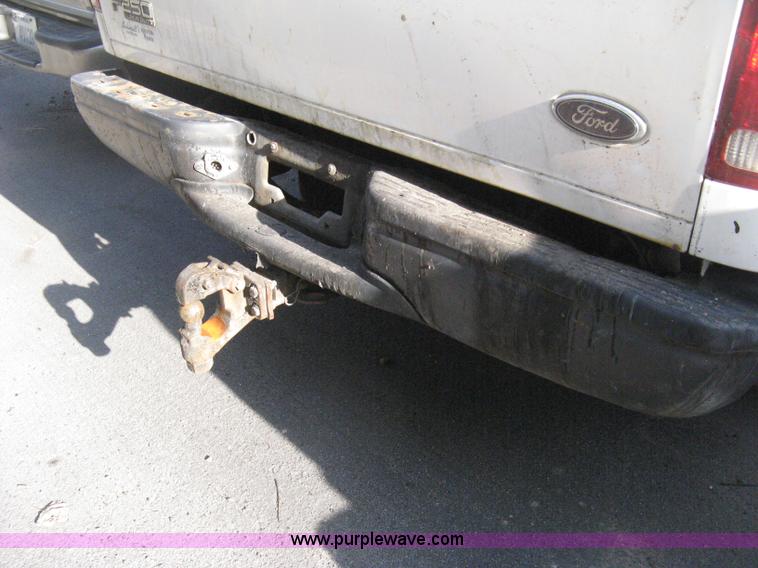 image for item E3474 2000 Ford F250 XLT Super Duty pickup truck