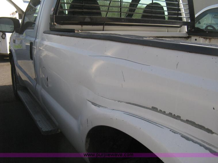 image for item E3474 2000 Ford F250 XLT Super Duty pickup truck