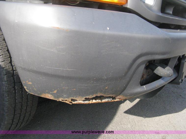 image for item E3474 2000 Ford F250 XLT Super Duty pickup truck