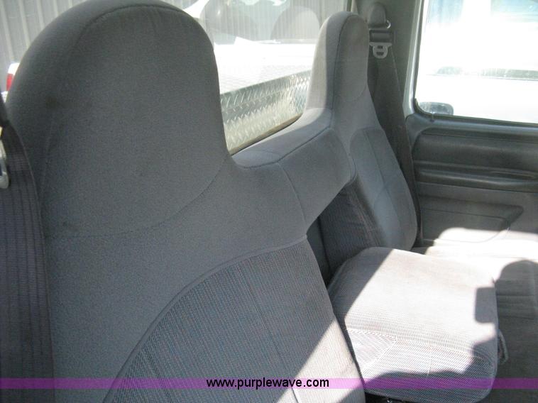 image for item E3476 1996 Ford F150 XLT pickup truck