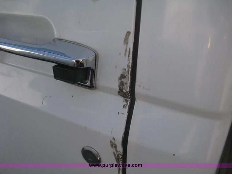 image for item E3477 1996 Ford F150 XL pickup truck