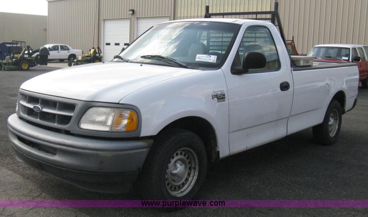 image for item E3478 1998 Ford F150 XL Pickup truck