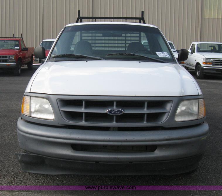 image for item E3478 1998 Ford F150 XL Pickup truck