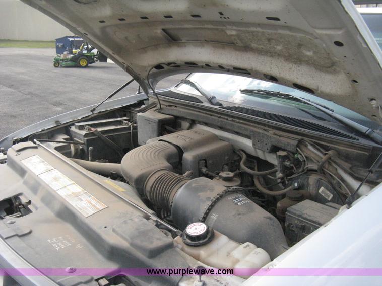 image for item E3478 1998 Ford F150 XL Pickup truck