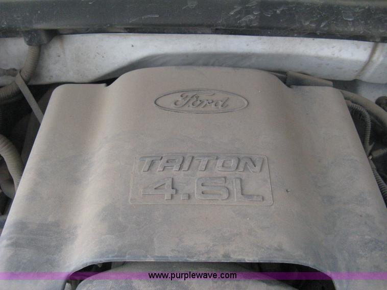 image for item E3478 1998 Ford F150 XL Pickup truck