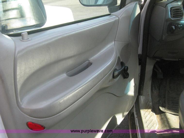 image for item E3478 1998 Ford F150 XL Pickup truck