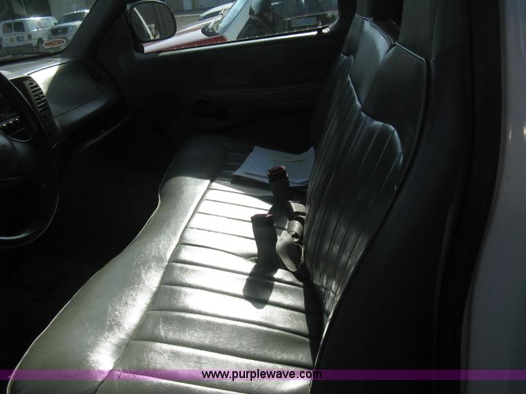 image for item E3478 1998 Ford F150 XL Pickup truck