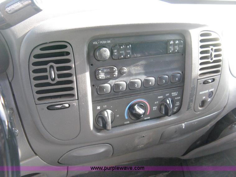 image for item E3478 1998 Ford F150 XL Pickup truck