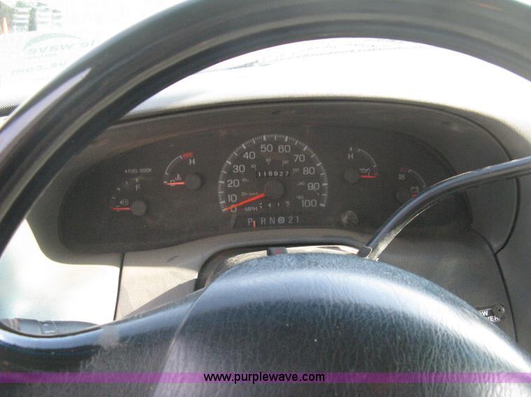 image for item E3478 1998 Ford F150 XL Pickup truck