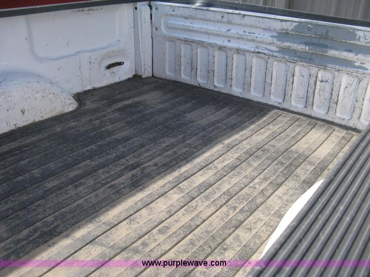 image for item E3478 1998 Ford F150 XL Pickup truck