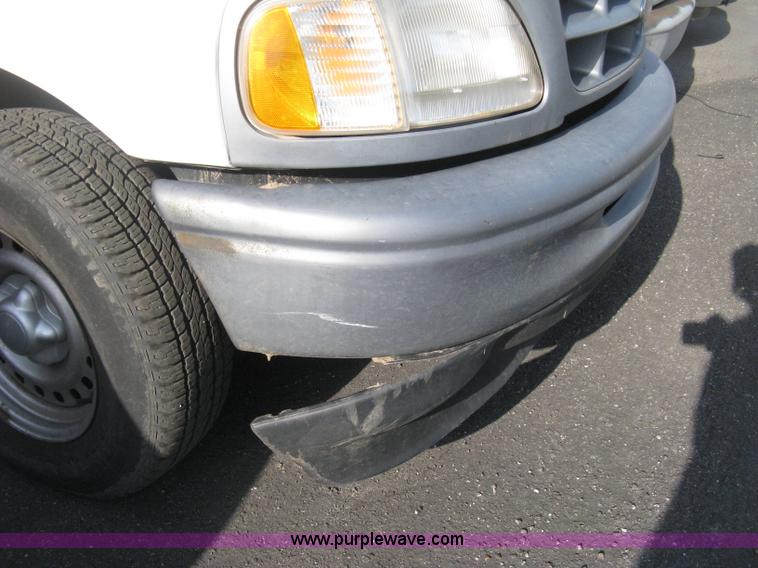 image for item E3478 1998 Ford F150 XL Pickup truck