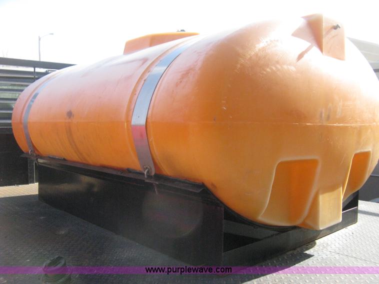 image for item E3481 1993 Ford F250 XL flatbed truck