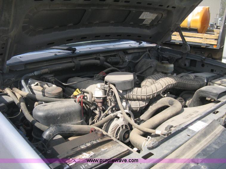 image for item E3482 1997 Ford F250 utility truck