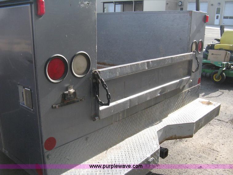 image for item E3482 1997 Ford F250 utility truck