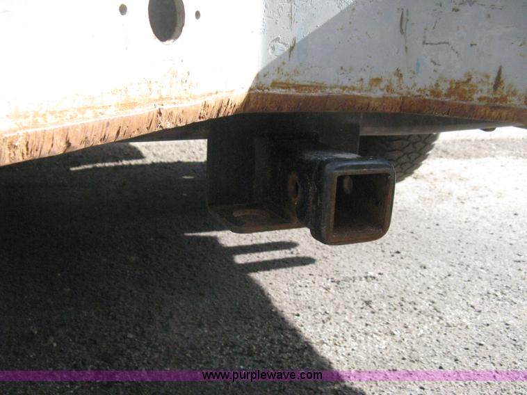 image for item E3482 1997 Ford F250 utility truck