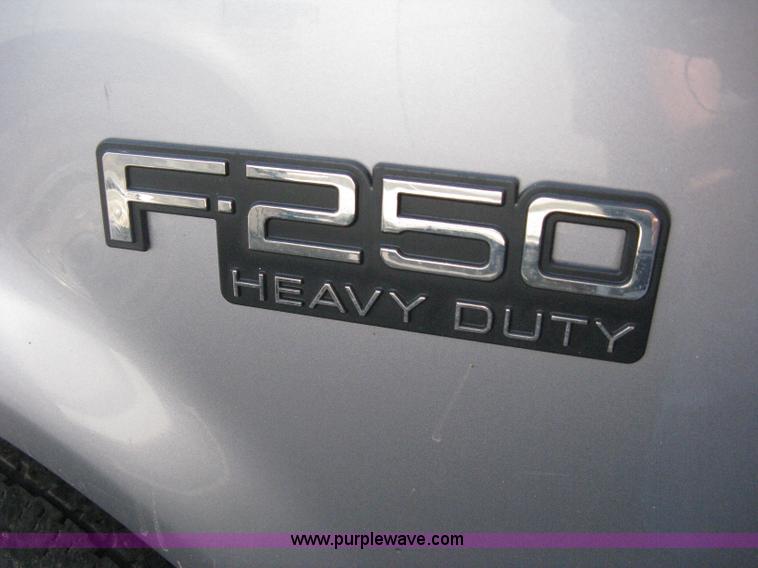 image for item E3482 1997 Ford F250 utility truck