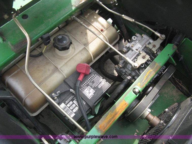 image for item E3483 2008 John Deere ZTrak ZTR lawn mower