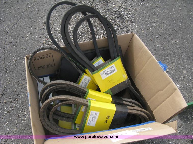 image for item E3483 2008 John Deere ZTrak ZTR lawn mower