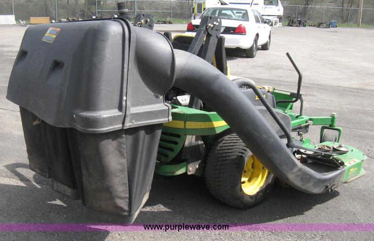 image for item E3484 2008 John Deere 757 ZTrak ZTR lawn mower