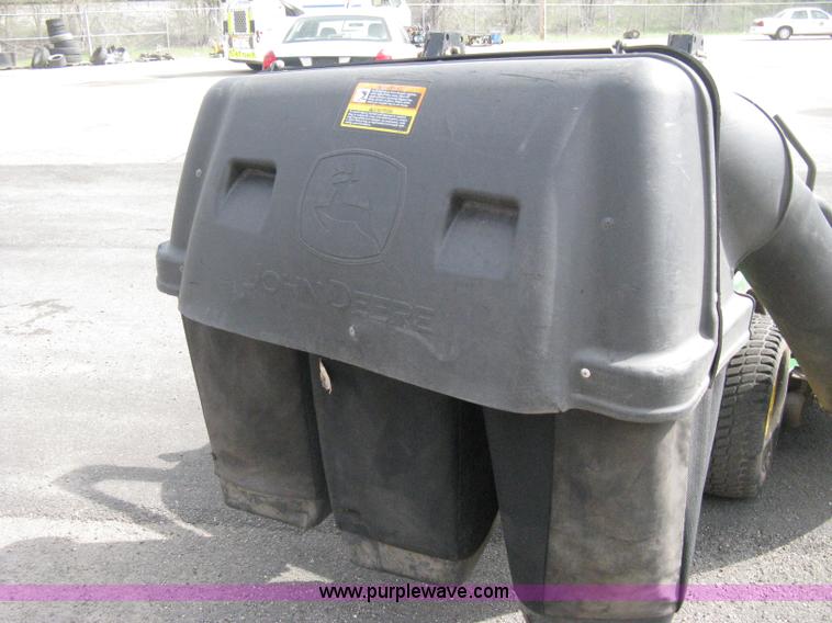 image for item E3484 2008 John Deere 757 ZTrak ZTR lawn mower