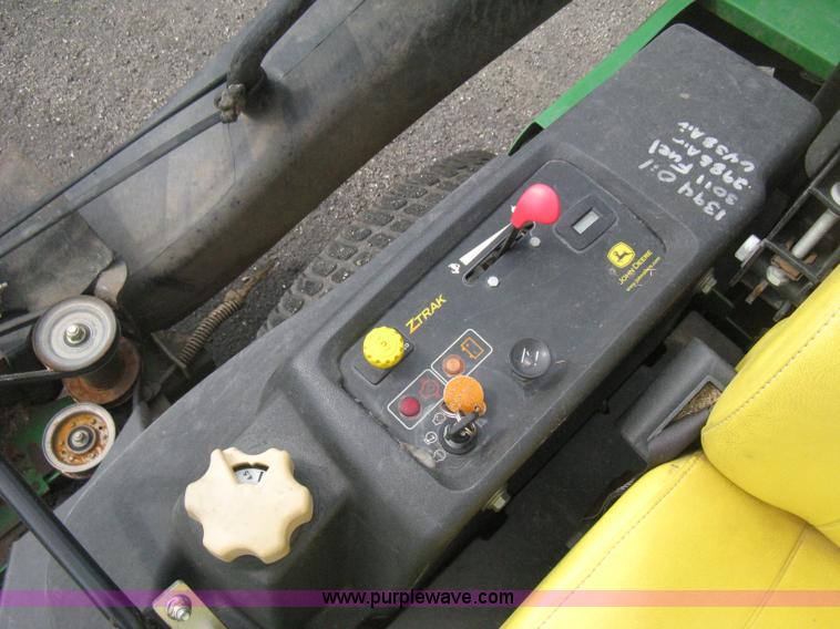 image for item E3484 2008 John Deere 757 ZTrak ZTR lawn mower